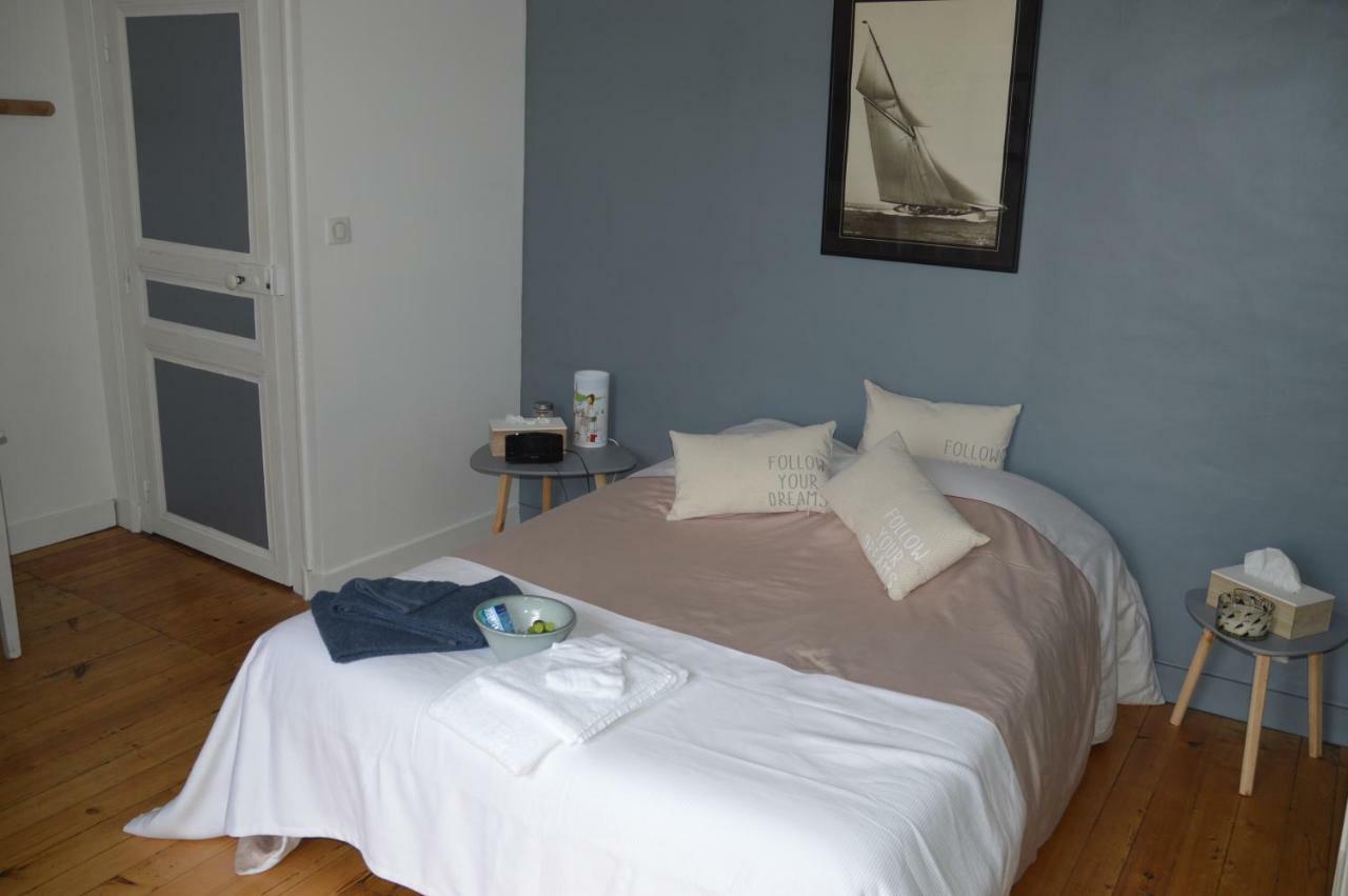 Chambre d'Hôtes Les Ecuries Le Mans Extérieur photo