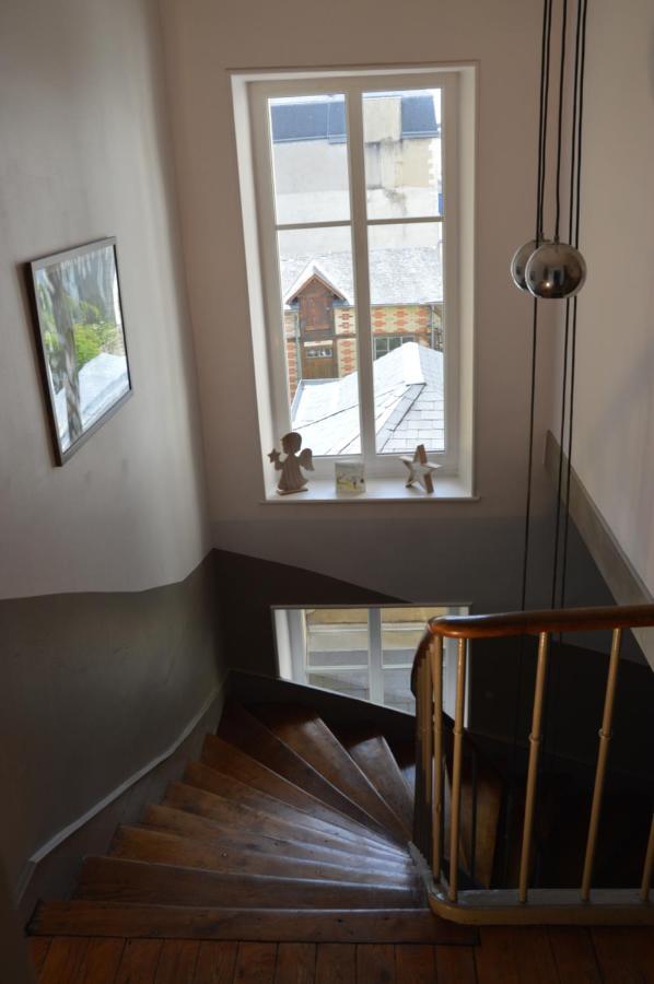 Chambre d'Hôtes Les Ecuries Le Mans Extérieur photo